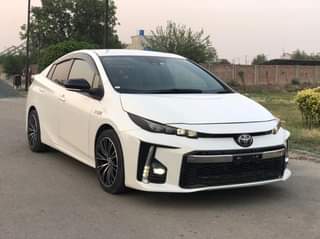 TOYOTA PRIUS PHV GGR